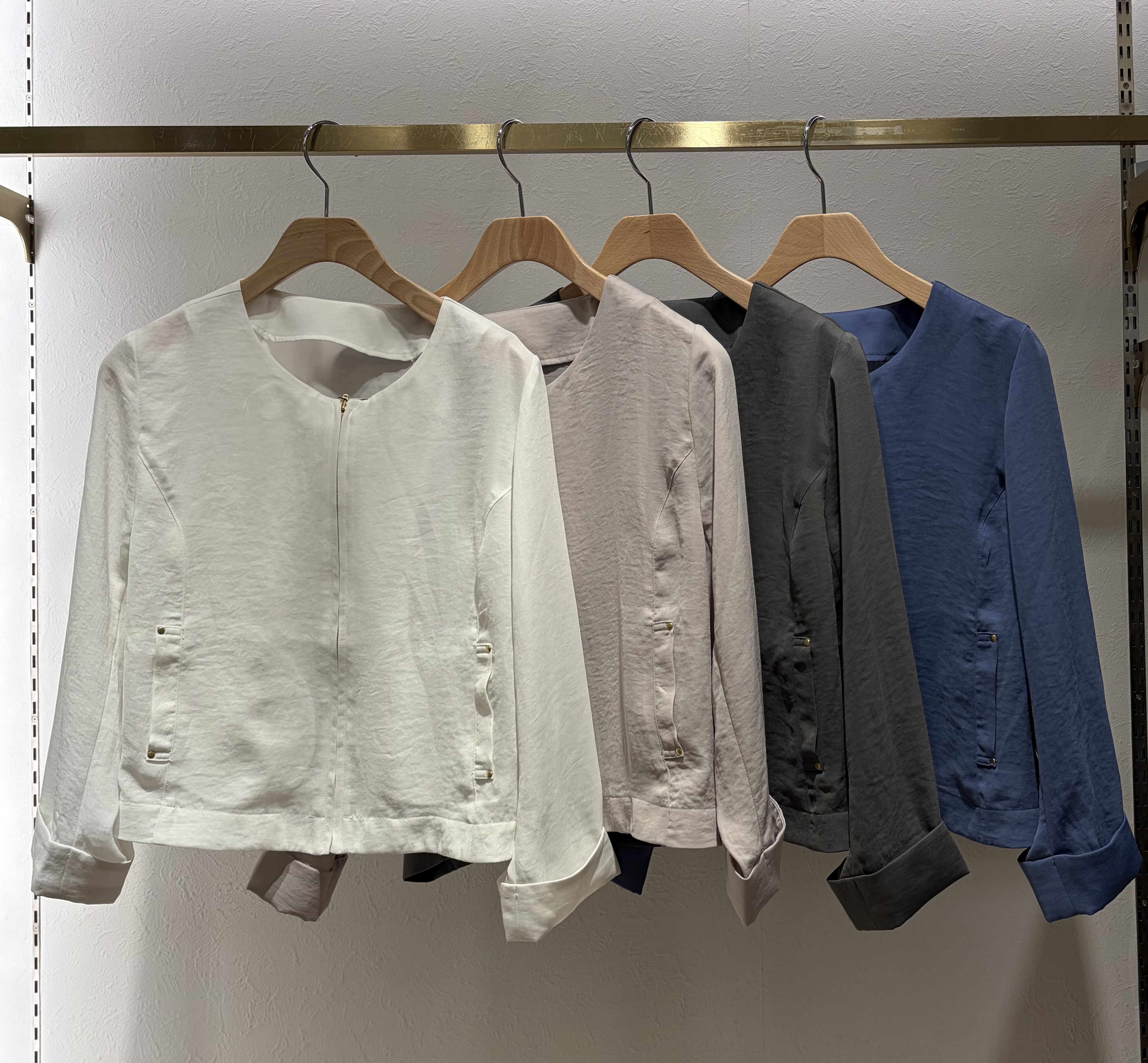 ワッシャーカルゼzipブルゾン♪ | ショップニュース | 青葉台東急スクエア