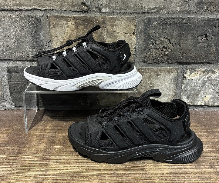 ADIDASサンダルのご紹介♪ | ショップニュース | 青葉台東急スクエア