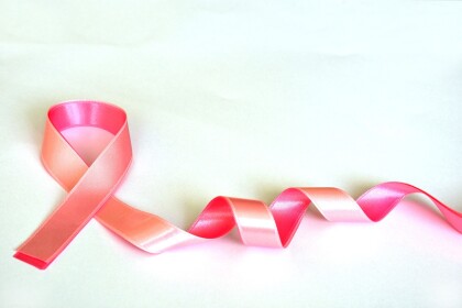 乳がん検診の前にがん保険の見直しを！