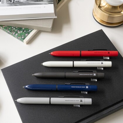 ITOYA110シリーズのフリクション３色ボールペン登場