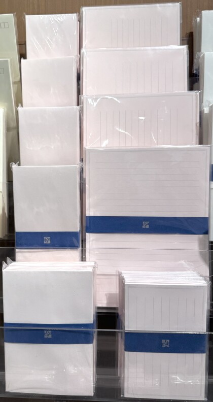 春のご挨拶を「さくら色」で・・・