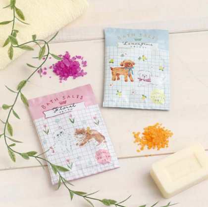 🐩友達へのバレンタインギフトにもおすすめ利光春華さんデザインの新商品入荷しました🐩