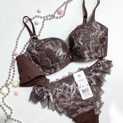 ここちよい着用感のブラです😌💕