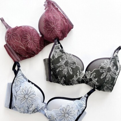 パカパカ防止‼️ブラジェニック新作入荷