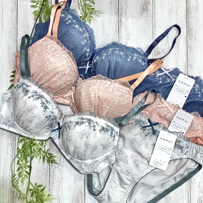 ¥2,990ブラ&ショーツセットに新作入荷❣️