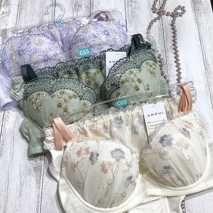 ブラ+ショーツのプチプラシリーズ💕