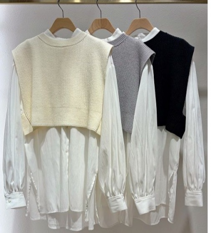 袖リブコート×ベストアンサンブル×ベイカーパンツ