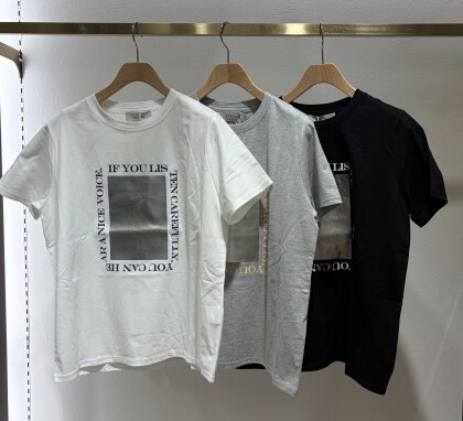 ⭐︎箔スクエアプリントTシャツ⭐︎