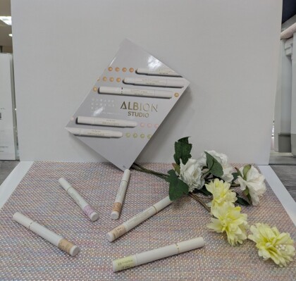 新発売♡　気になるポイントもワンタッチでキレイにカバーする　部分用ファンデーション。