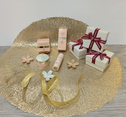 エレガンスの唇用美容液で、今年の冬も　美しいリップメイクを強力サポートします‼