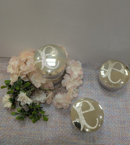 なめらか肌触りで、サラすべ肌に導く　エレガンスのフェイスパウダー♥