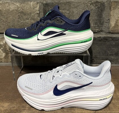 NIKE ランニングシューズ