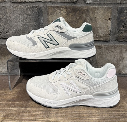 大人気880シリーズ新作☆