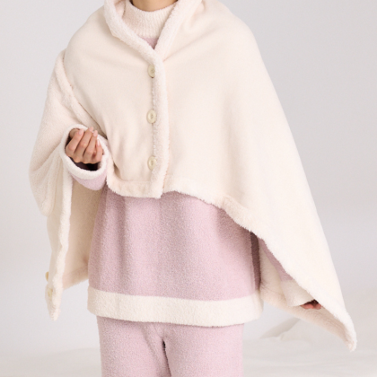 【Francfrancのある生活】ウォームフリース ポンチョ🌟🤍