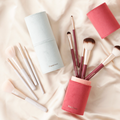 【NEW!】メイクブラシセット💄🧡
