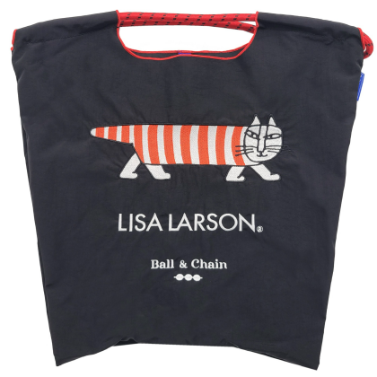 Ball&Chain / LISA LARSON