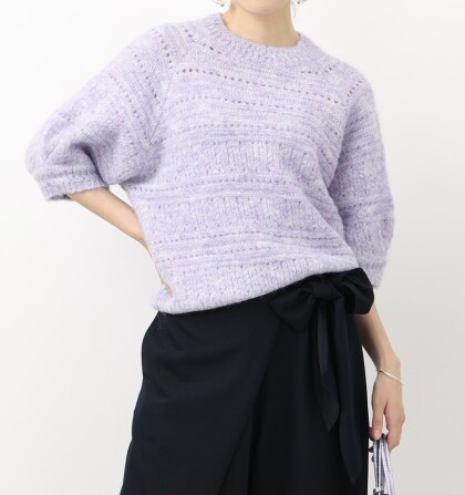 優しい色合いのパフスリーブニット🧶