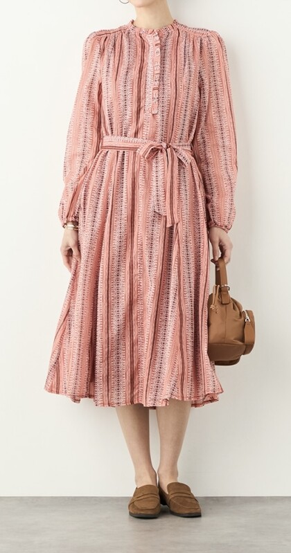 エスニックな幾何学×ストライプ柄ワンピース