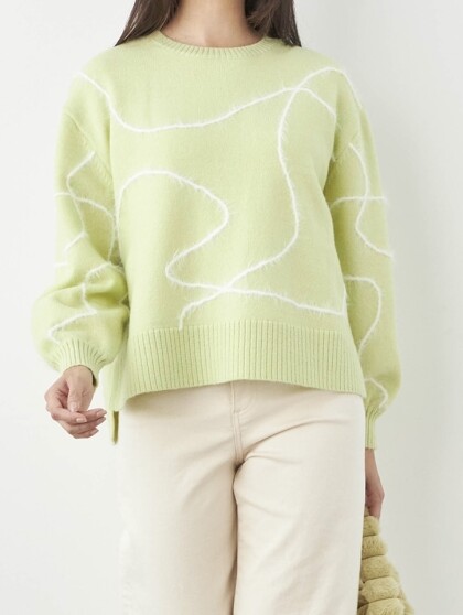 パンツにもスカートにも！ライン柄ニットです♪