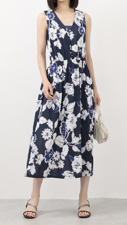 花柄ノースリーブワンピース🌺