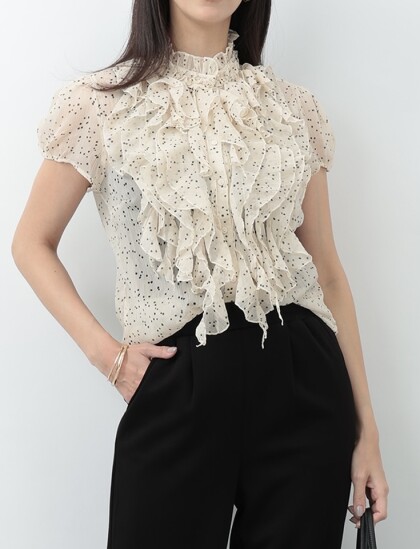 ドット柄ブラウスが入荷しました