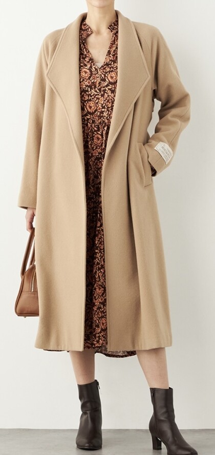 上品さと抜け感を両立✨レスキュールロングコート