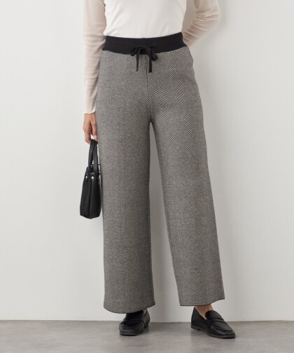 「楽ちん×キレイ見え」を叶えるニットパンツ🌟