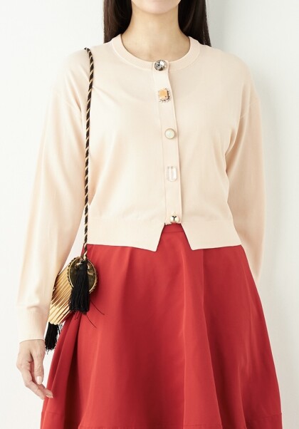 主役級カーディガンで華やかコーデに‎🤍