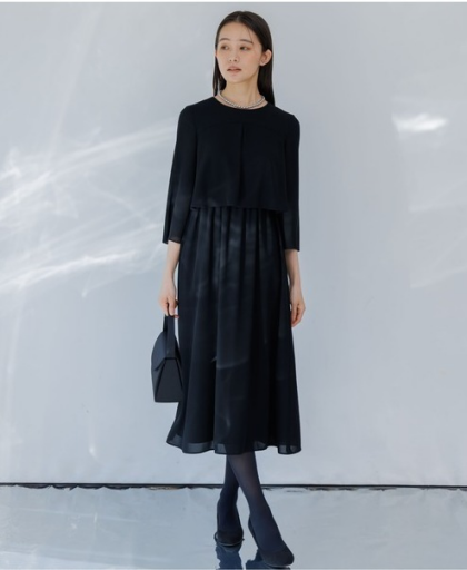 【夏素材】軽い着心地で快適に✨ブラックフォーマルワンピース