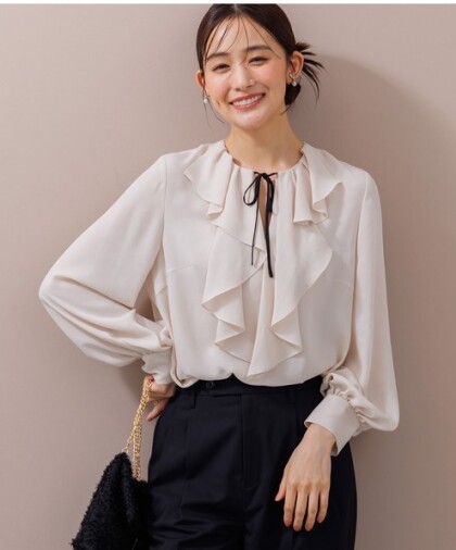 【chaco】ラッフルフリルブラウス単品✨