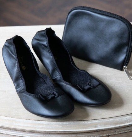 学校行事にも便利✨折りたたみ携帯スリッポン