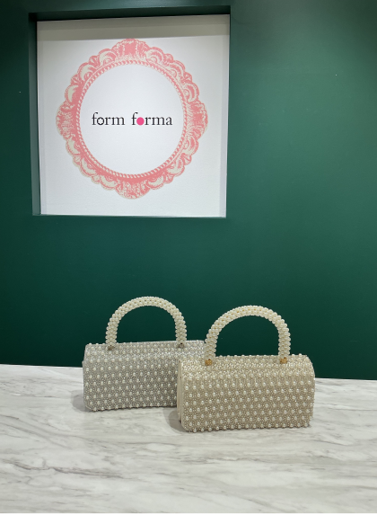 ジュエリー感覚で持てるバッグ🌟