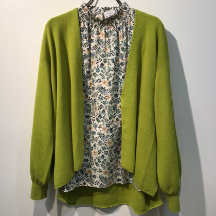 秋のカーディガンが入荷🍁