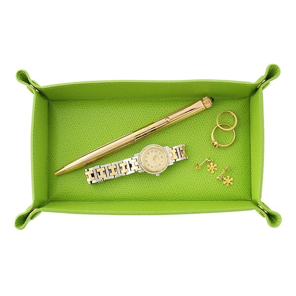 新聞のコラムで紹介された【革製トレー】