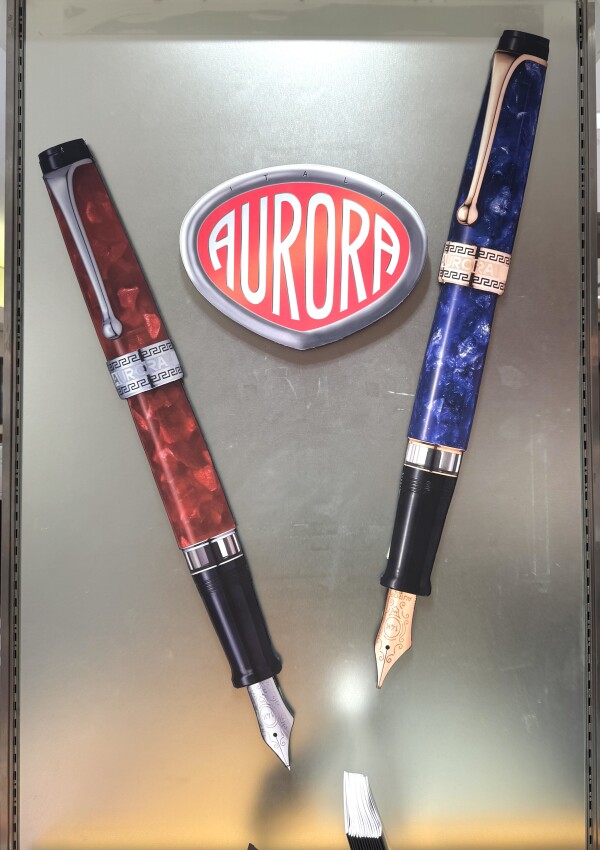 【アウロラ】＆【エスターブルック】フェア開催中