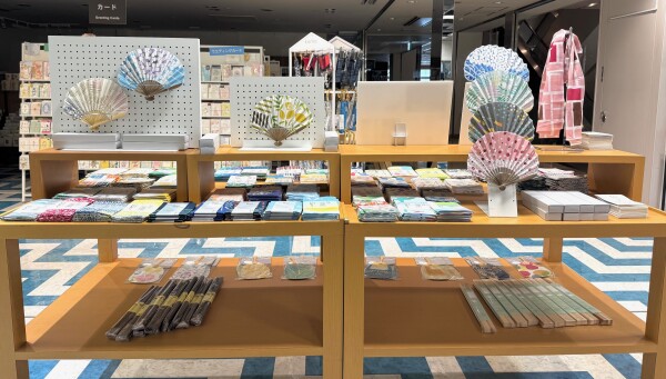夏にピッタリの期間限定イベント【にじゆら】