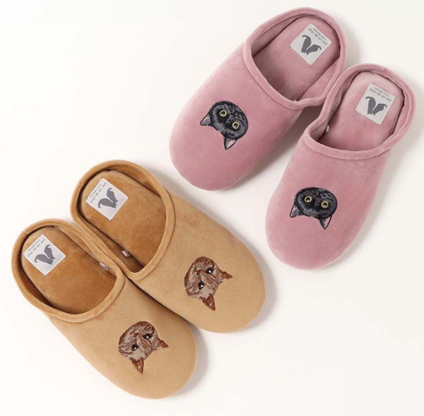 🐶犬や猫の刺繍が可愛いルームシューズ🐱