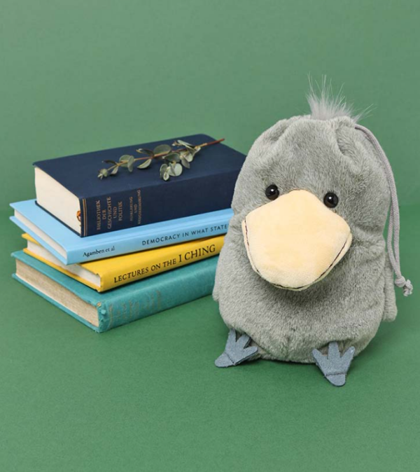 大人気のハシビロコウ巾着🐥