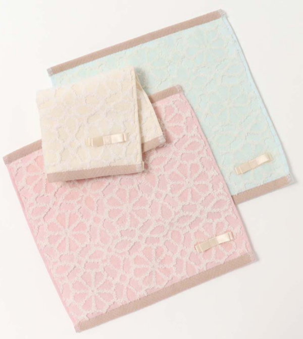 🎁お世話になったあの方へおすすめケアアイテム～ハンカチ編～🎁