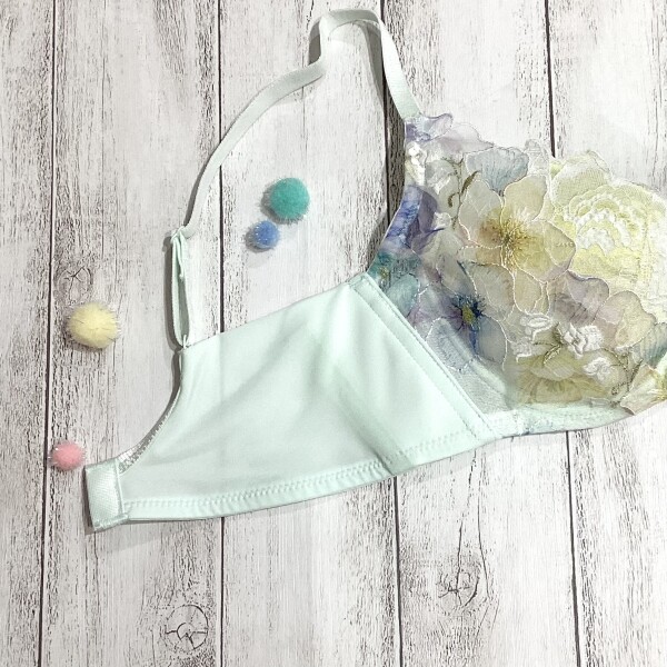 気になる背中の段差に🙀‼️