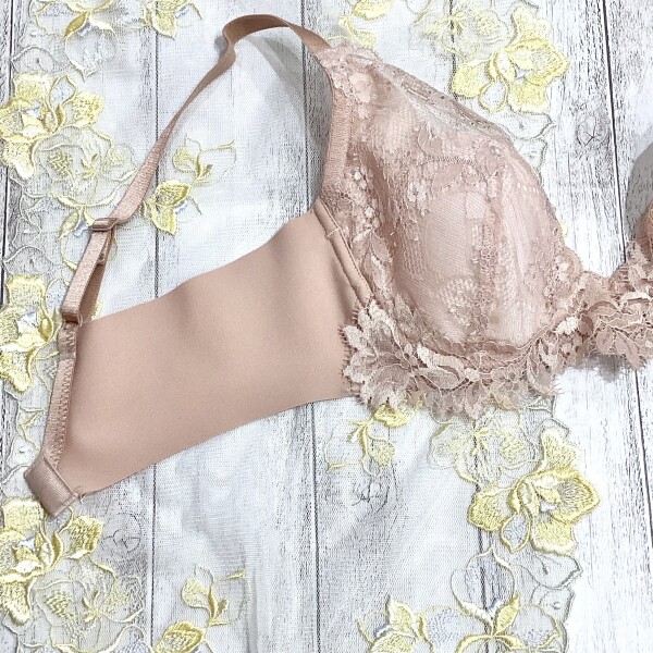 気になる背中の段差に🙀‼️