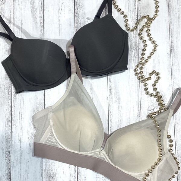 シンプルデザインがお好みの方＼\\٩( 'ω' )و //／