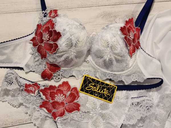 💎サルート86G入荷💎