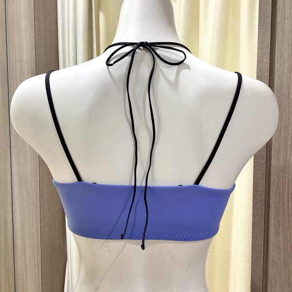 襟の開いた洋服も、肩出しもOK😉🌟