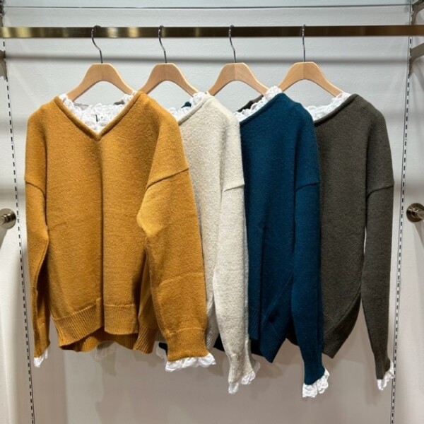 オリジナルタムレース付Ｖニット