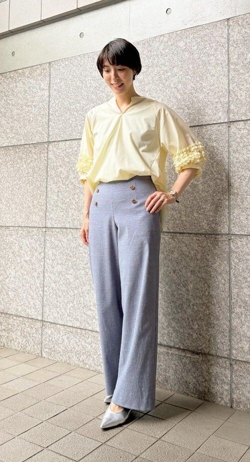 ＊袖口フリルブラウス×マリンパンツ＊