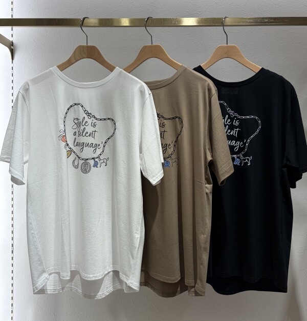 チャームイラスト刺繍ロゴTシャツ♪