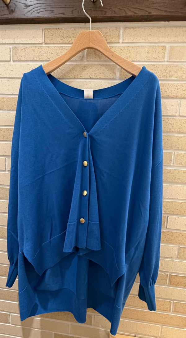 ♪　6GVネック金釦カーディガン　♪