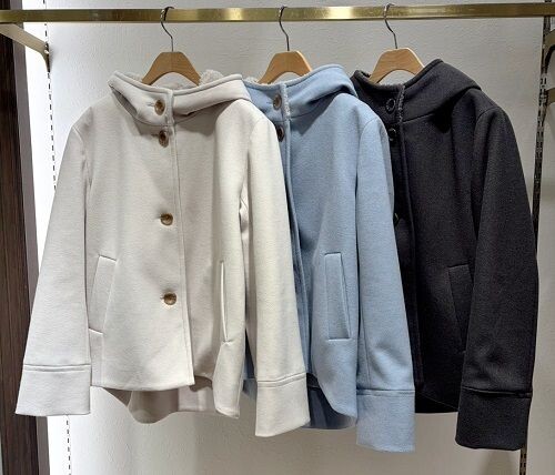 エアニーウールショートフード×ツイードジャンスカ×ベロアタートルネック