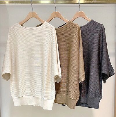 新作ラメ混ニット×テーパードパンツ